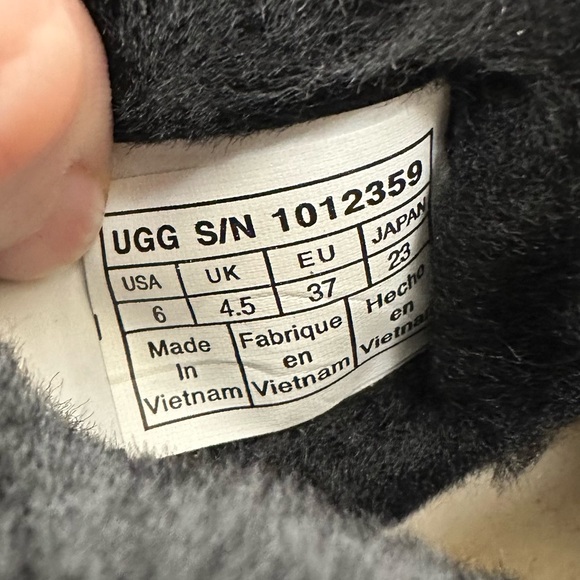 Ugg Quincy Boots - Picture 8 of 13